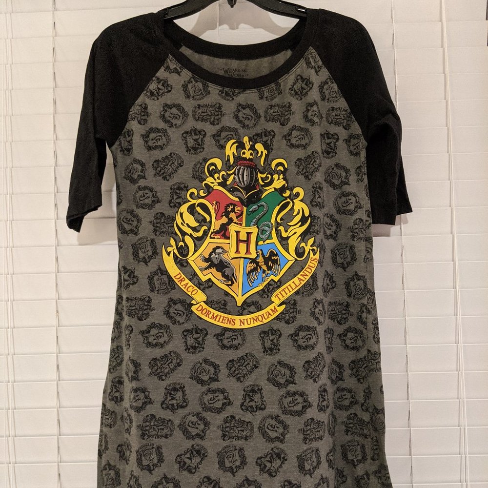 Wizarding World of Harry Potter Universal Studios Ladies Sleepwear T Shirt